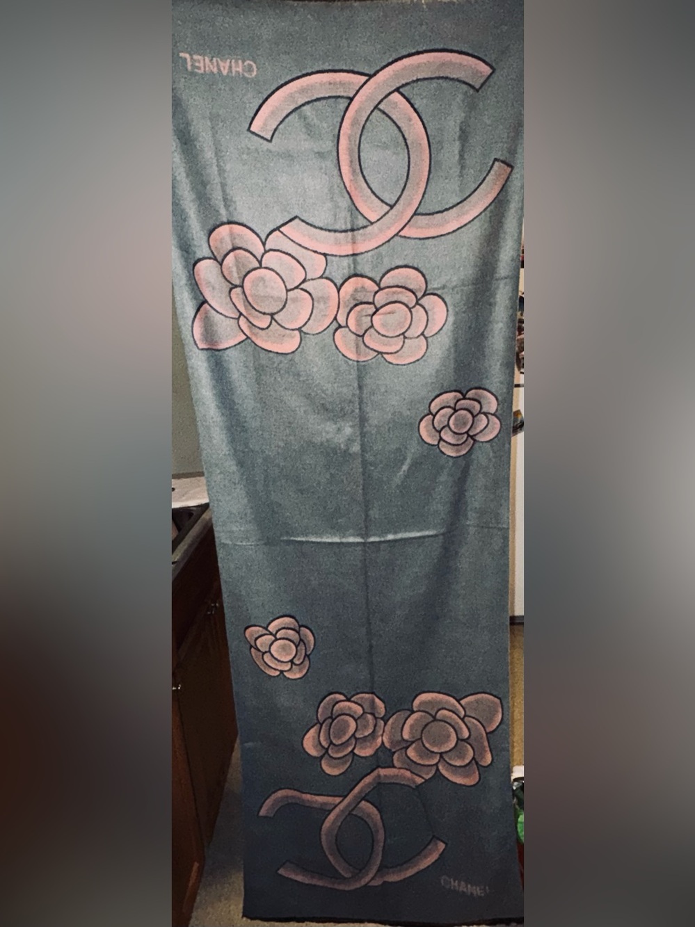 Vintage Chanel Cashmere/Silk Blend CC Logo Camellia Wrap in Grey/Pink 72”x26” - Picture 3 of 15